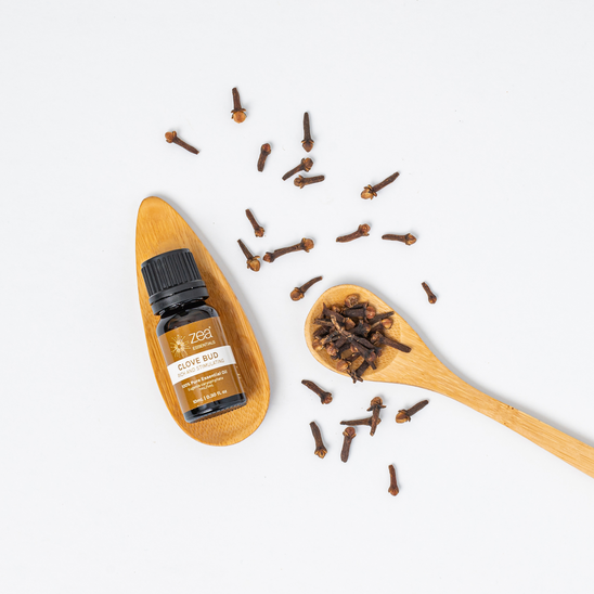 Clove Bud Essential Oil - lifestyle